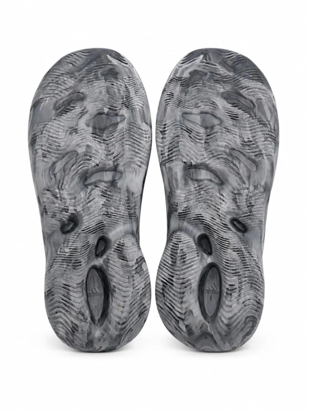 adidas Yeezy Foam RNR “MX Granite” – New With Tags | Unisex Slip-On Clo